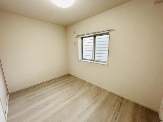 TREVO Avantの洋室