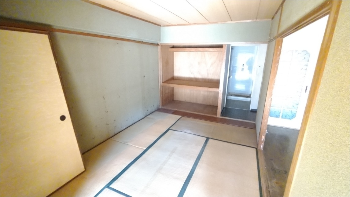 プレジデント箕面A棟の和室