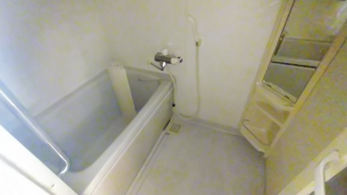 プレジデント箕面A棟の浴室