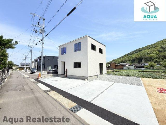 オール電化デザイナーズハウス坂出市谷町⑤の前面道路含む現地写真|前面道路含む現地写真です