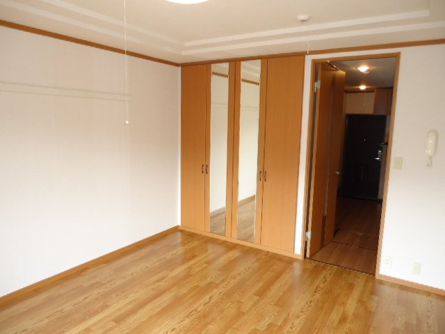 エスフィールドアサマ　　刈谷市近郊の賃貸はクラスホーム刈谷店の内装|洋室（102）（イメージ）