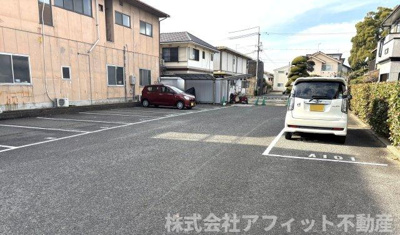 【駐車場】 | ウィンディア平川　B