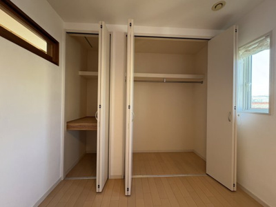  | 諸見里戸建 | 洋6(収納)