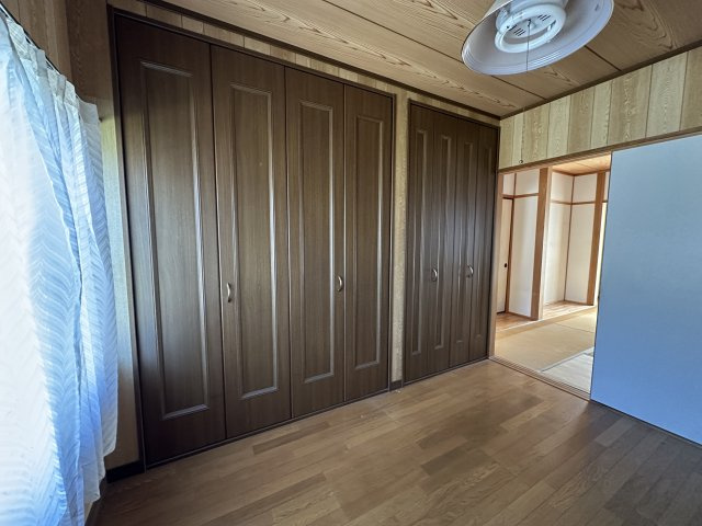 【洋室】 | 都原町 1,600万円