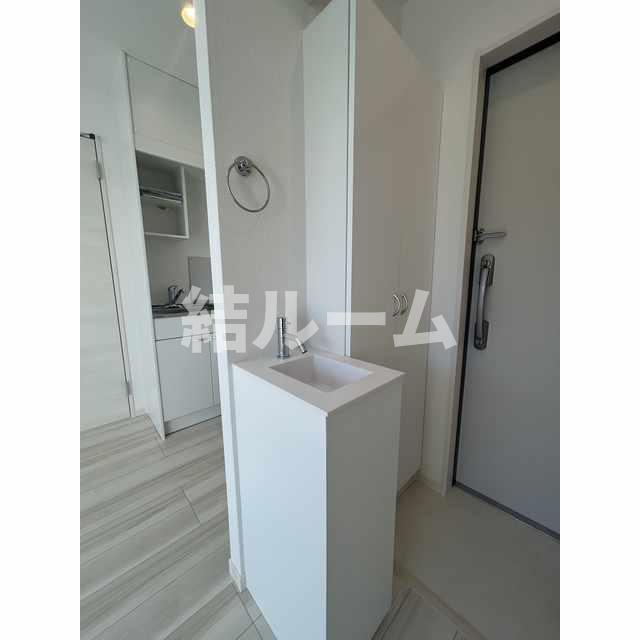 板橋区中台３丁目のアパートの独立洗面台