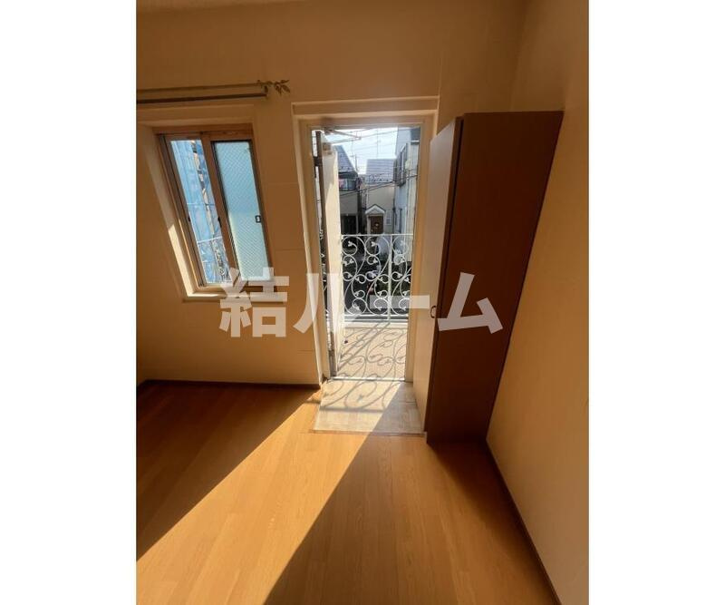 文京区小日向２丁目の賃貸マンションの玄関