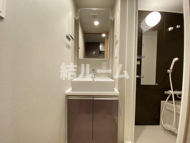 豊島区要町３丁目の賃貸マンションの洗面所
