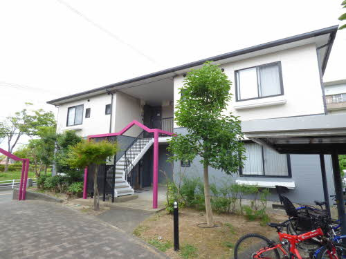 福岡市城南区南片江６丁目のアパート