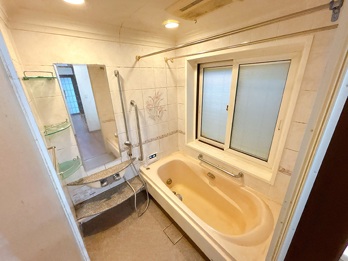 中古戸建　大垣市鶴見町　平17年築の浴室
