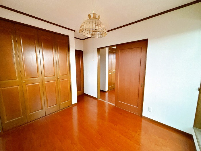 中古戸建　大垣市鶴見町　平17年築の洋室