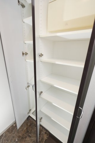 パテラスクエア金町の収納