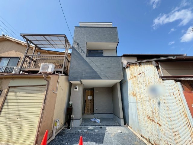 太秦安井辰巳町　新築戸建