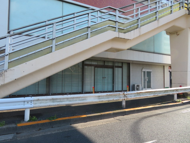 江戸川区江戸川６丁目のビル