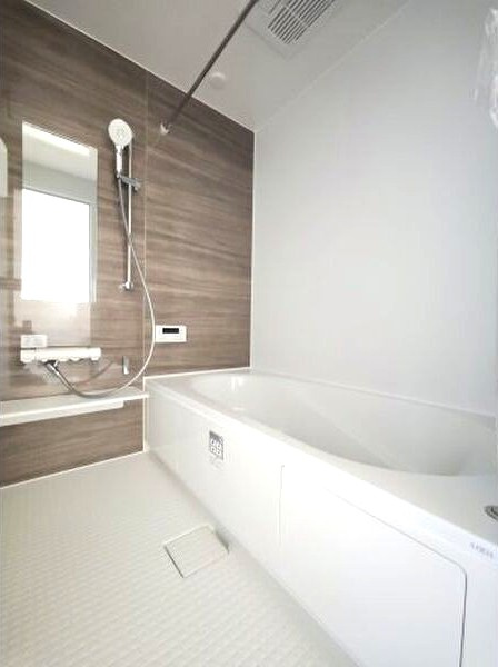 吉根貸戸建ＳＯＵＴＨ ＷＩＮＧの浴室
