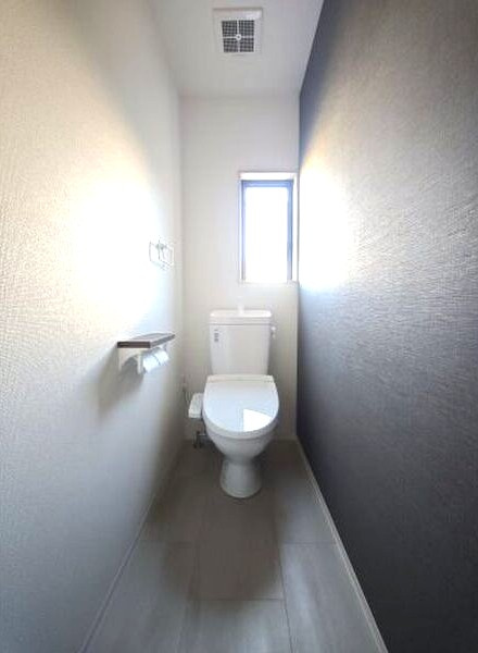 吉根貸戸建ＳＯＵＴＨ ＷＩＮＧのトイレ