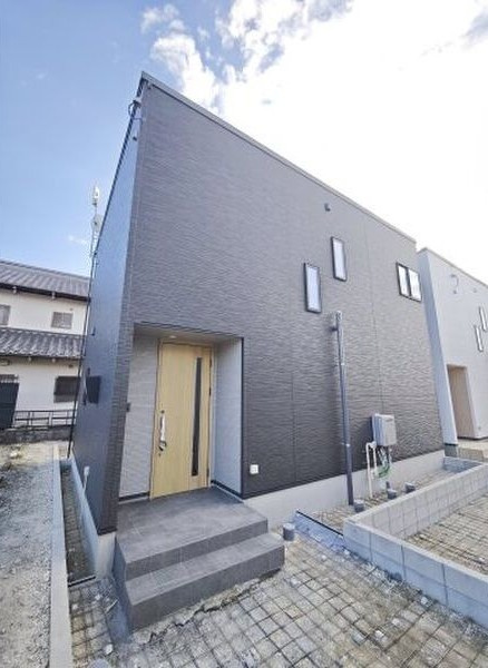 吉根貸戸建ＳＯＵＴＨ ＷＩＮＧ