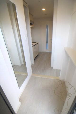 スプランディッド十三本町の玄関