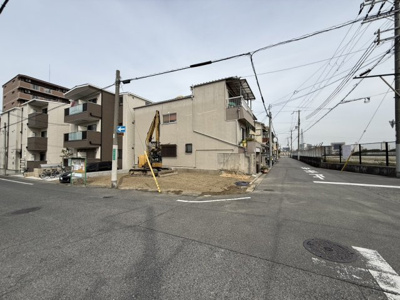 【外観】 | 【プレイワーク香ヶ丘町Ⅱ】新築建売・浅香山小・南西角地・4LDK・堺市堺区香ヶ丘町5丁 | 外はこのようになっています