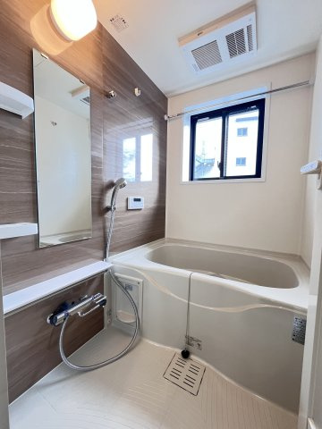 ライフフィールド都島　ラ・フォンテの浴室