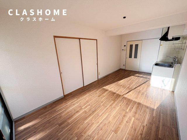 コーポ美華Ⅱ　　 刈谷市近郊の賃貸はクラスホーム刈谷店の居間・リビング