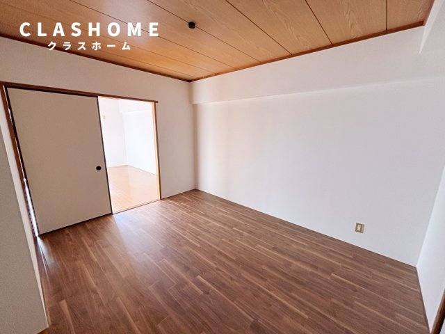 コーポ美華Ⅱ　　 刈谷市近郊の賃貸はクラスホーム刈谷店の洋室