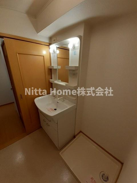 オベルジュ　舞の洗面所|シャワー付きの洗面台朝の準備も楽々です★