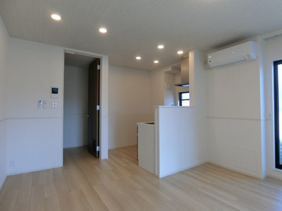 【居間・リビング】 | エタン・ロッシ