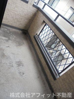 【バルコニー】 | さくらハイツ | 南西向き　※写真はイメージです