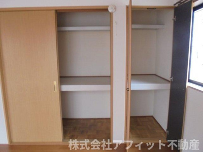 【収納】 | さくらハイツ | 洋室6帖の押入　※写真はイメージです