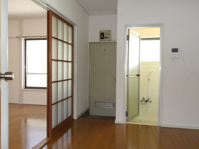 クリスタルコーポの内装