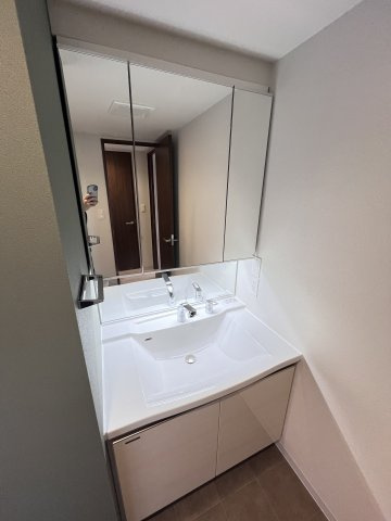 ライフフィールド都島　ラ・フォンテの洗面所