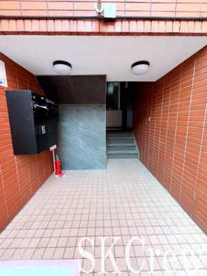 【エントランス】 | T’s garden中野新井薬師前