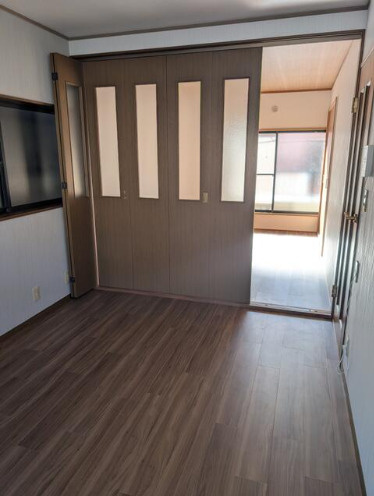 東大阪市新池島町１丁目　中古戸建の洋室