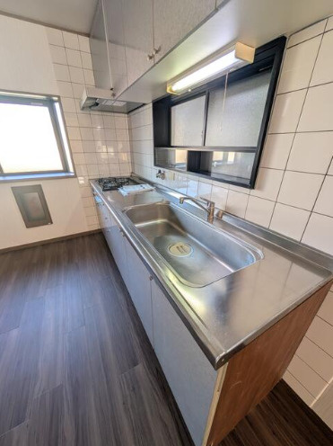 東大阪市新池島町１丁目　中古戸建のキッチン