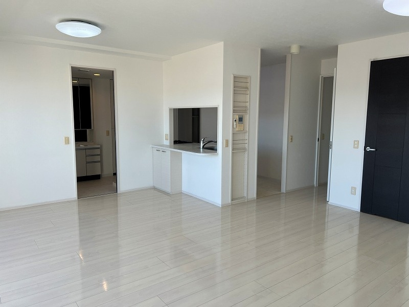 Fステージ豊崎リバーフロントの居間・リビング|Fステージ豊崎リバーフロント｜アイランドリゾート沖縄