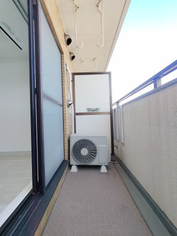 【バルコニー】