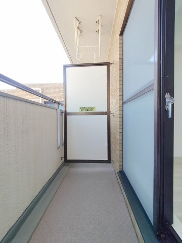 【バルコニー】