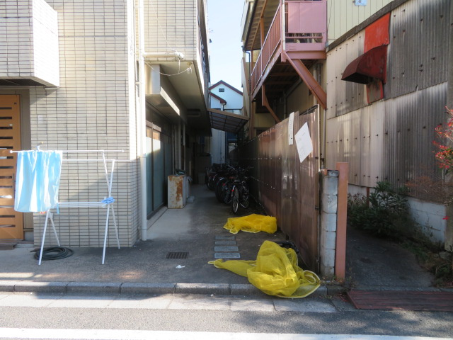 草加市瀬崎３丁目の一棟マンション