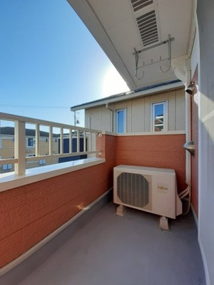 【バルコニー】 | スウィートガーデンＡ | バルコニーからの眺めを楽しみながら食事をしませんか