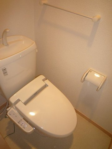 【トイレ】 | オータム　アベニュー | トイレもきれいです