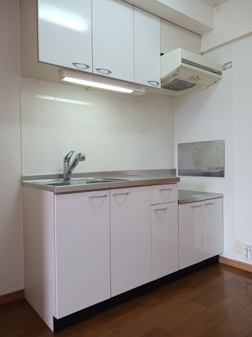 【キッチン】 | Ｃｏｎ　Ｂｒｉｏ | キッチンでお料理をお楽しみください