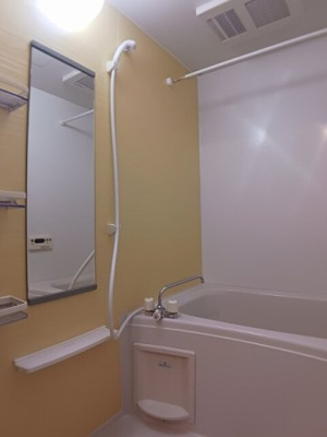 【浴室】 | オーヴＡ＆Ｍ | 落ち着いた空間のお風呂です