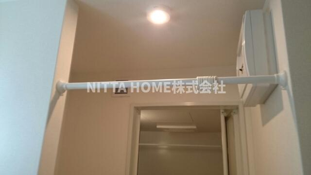 アンジュ　ドゥのその他|室内物干しスペースです★