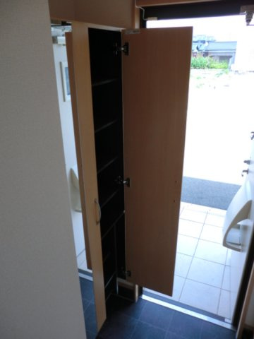 サンライズ御井Ⅱの玄関|毎日通る玄関はこちらです※同タイプの部屋になります。