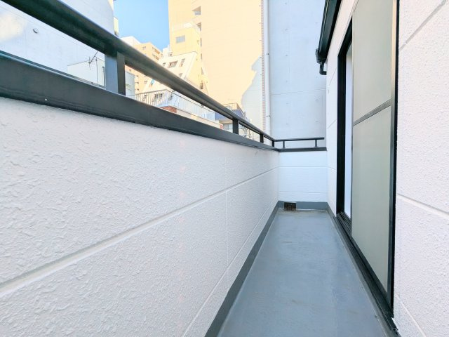 台東区東上野５丁目の戸建のバルコニー|～バルコニー写真～