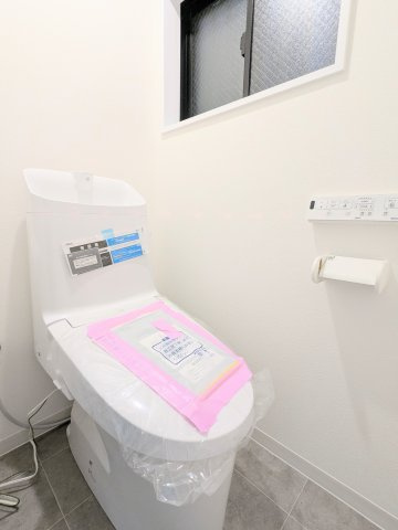 台東区東上野５丁目の戸建のトイレ|～1階 トイレ写真～