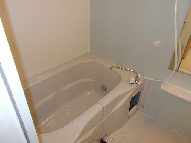 ウエスト　ノアβの浴室