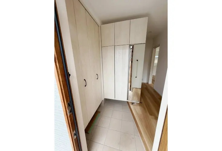 新築戸建　　相田３丁目の玄関