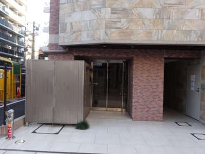 【エントランス】 | ル・リオン両国参番館