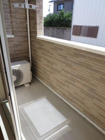 コンフォール矢三　Ｂのバルコニー